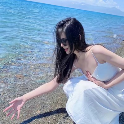 他的三个女儿